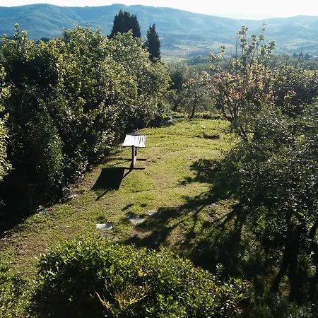 Casa Mezzuola Agriturismo *